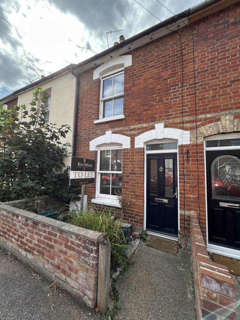 Crowhurst Road, Colchester, Essex, CO3 3JW